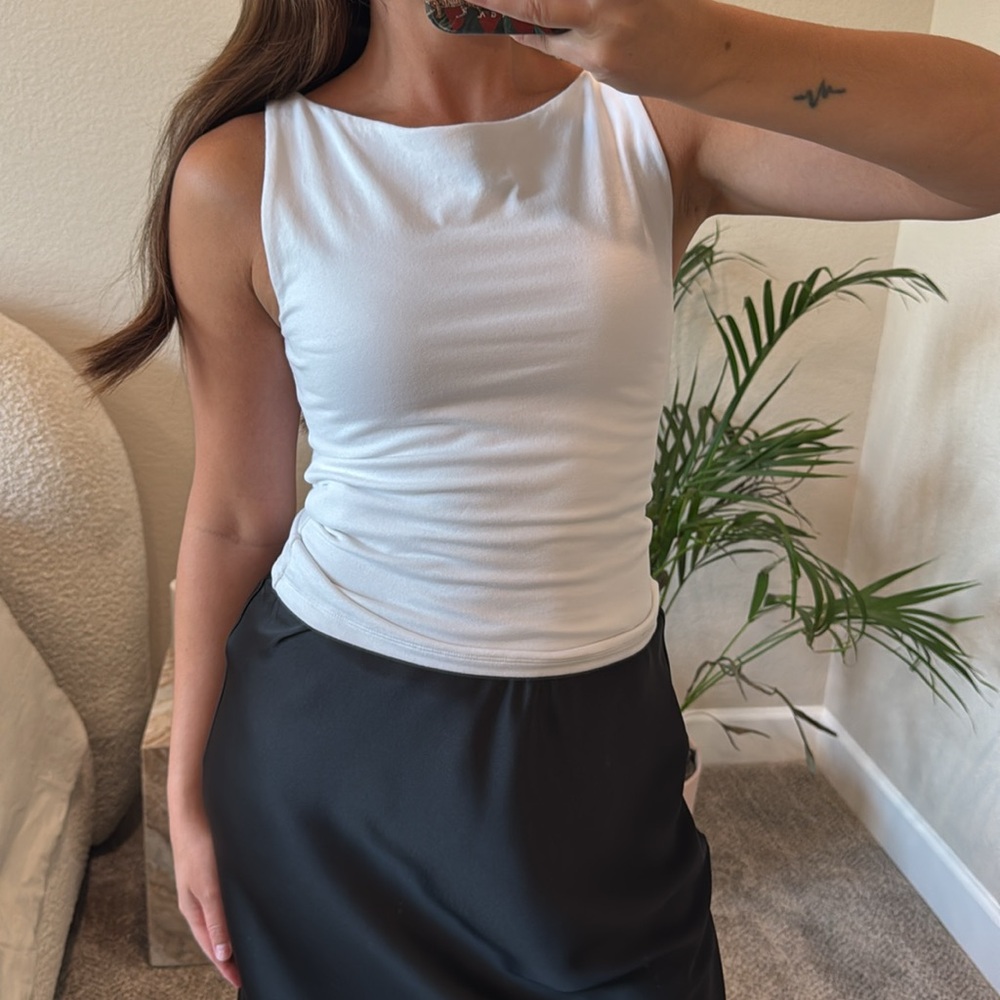 Abercrombie & Fitch White Fitted Tank Top